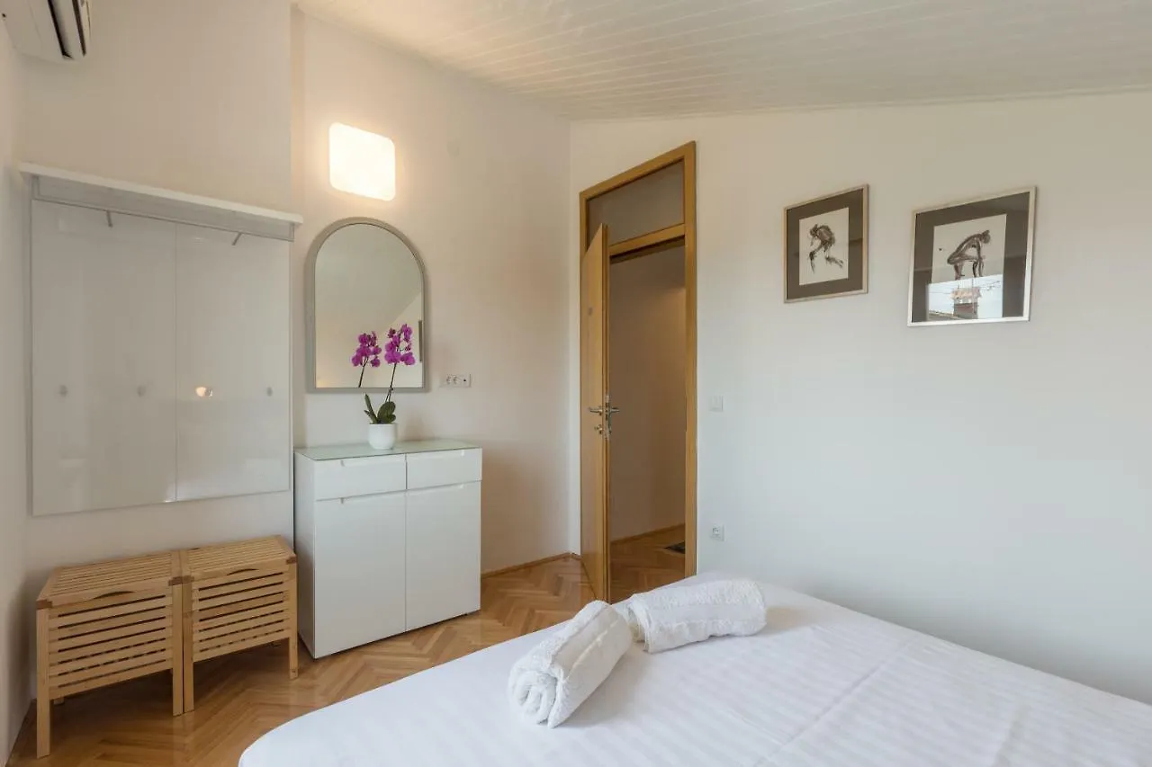 Apartment Lungera Pula