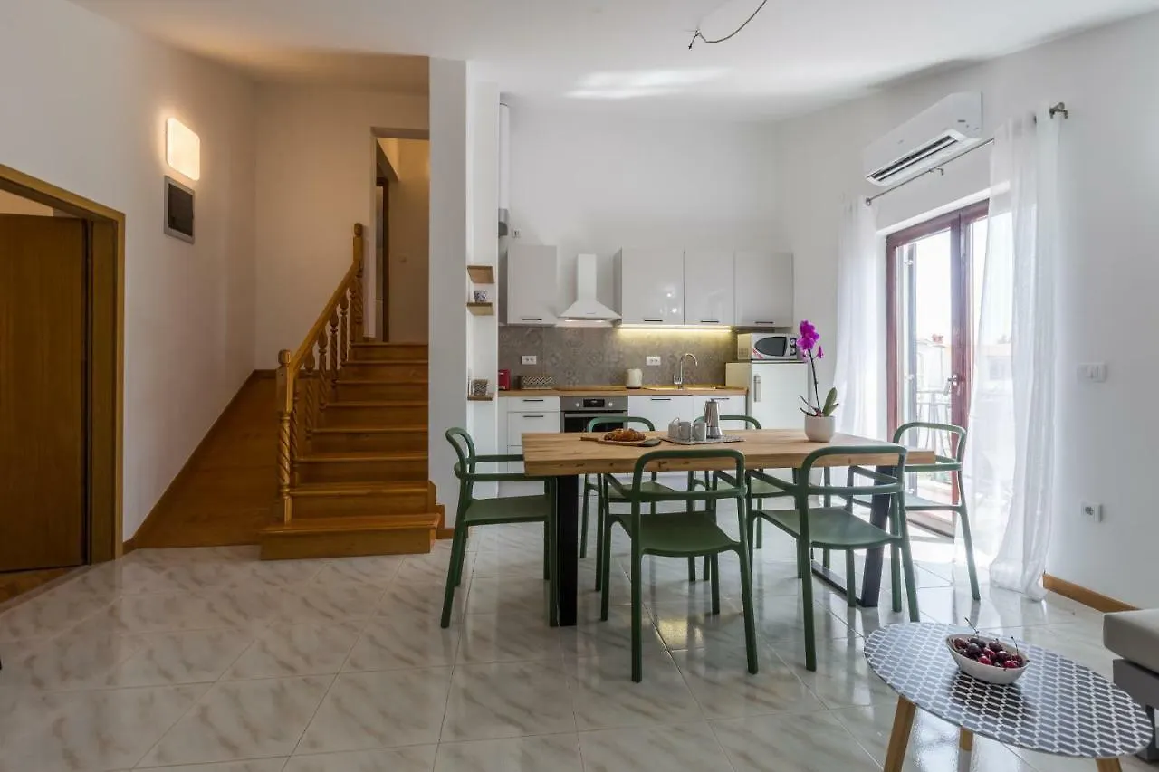 Apartment Lungera Pula